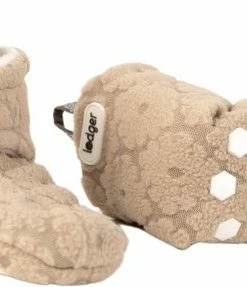 Lodger Dreumes Slofjes - Slipper Folklore - 100% Fleece - Maat 12-18M - Klittenbandsluiting - Slofjes Die Blijven Zitten - Beige -Zwitsal - Winkel 550x287