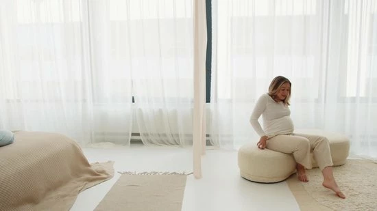 Litollo Zwangerschapskussen XXL - Voedingskussen - Lichaamskussen - 280cm - Zachte Fleece Stof - Body Pillow - Afneembare Hoes - Okergeel 2 Litollo Zwangerschapskussen XXL - Voedingskussen - Lichaamskussen - 280cm - Zachte Fleece Stof - Body Pillow - Afneembare Hoes - Okergeel - Afbeelding 2