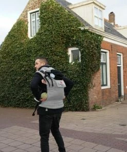 GoldBaby Draagzak Star 3.0 - Grijs - Premium Babydrager Vanaf Geboorte - Plus Extra Opbergtas -Zwitsal - Winkel 550x366 130