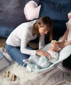 MoMi Bouncer - Wipstoel - Glossy - Lama -Zwitsal - Winkel 550x366 16