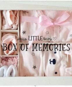 MammaZenn Gepersonaliseerd Kraamcadeau Meisje - Herinneringsdoos Baby- Baby Geschenkset - Kraamcadeau - Baby Memorie Box - Babyshower Cadeau - Babycadeau - 10 In 1 Kado - Cadeau Met Naam -Zwitsal - Winkel 550x376 6