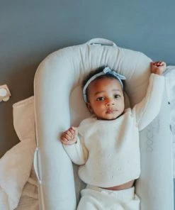 DockAtot Sleepyhead Deluxe+ Cloud Grey Grijs Babynestje - Ademend Materiaal - 0 Tot 8 Maanden -Zwitsal - Winkel 550x390