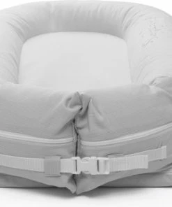DockAtot Sleepyhead Deluxe+ Cloud Grey Grijs Babynestje - Ademend Materiaal - 0 Tot 8 Maanden -Zwitsal - Winkel 550x405 3