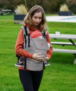 GoldBaby Draagzak Star 3.0 - Grijs - Premium Babydrager Vanaf Geboorte - Plus Extra Opbergtas -Zwitsal - Winkel 550x463 1