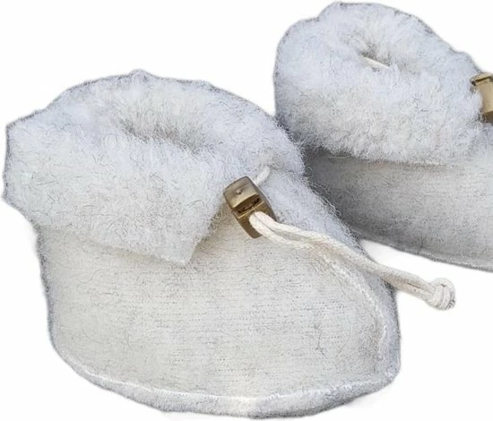 LuLu Wonen LuLu- Babyslof Van 100% Geschoren Schapenwol - Grijs - Maat 6 - 12 Maanden 6 LuLu Wonen LuLu- Babyslof Van 100% Geschoren Schapenwol - Grijs - Maat 6 - 12 Maanden - Afbeelding 6