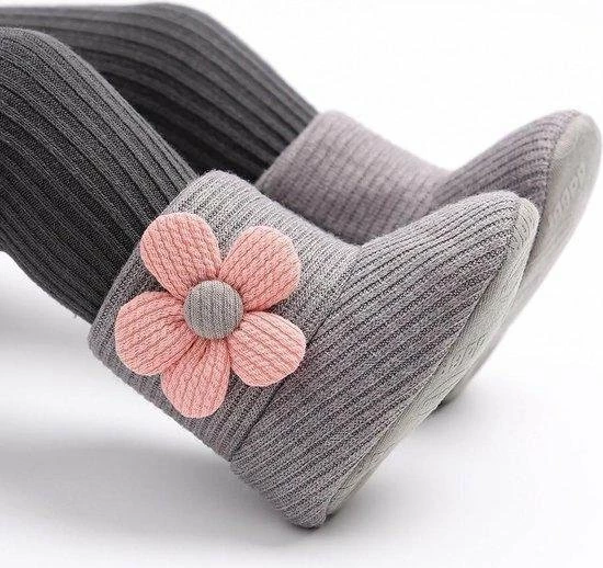 Happy Alpaca Babyslofjes - Winter Sloffen - Grijs - Met Bloempje - Maat 21 Voor 12-15 Mnd (13 Cm) 3 Happy Alpaca Babyslofjes - Winter Sloffen - Grijs - Met Bloempje - Maat 21 Voor 12-15 Mnd (13 Cm) - Afbeelding 3