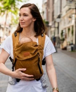 ByKay - Draagzak - Click Carrier Classic - Ribbed Velvet - Mustard Brown -Zwitsal - Winkel 550x530 10