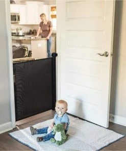 W&Z® Oprolbaar Traphekje - Veiligheid In Huis - Veiligheidshekje Voor Baby - Kinderhekje - Hondenhek - Zwart -Zwitsal - Winkel 550x534 7