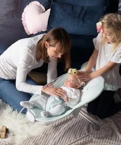 MoMi Bouncer - Wipstoel - Glossy - Lama -Zwitsal - Winkel 550x550 150