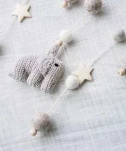 Hippe Schommels Baby Mobiel Olifantje Stijlvol Boxmobiel Dieren Mobiel Babykamer Babyshower Cadeau Babymobiel Wieg Mobiel Kraamcadeau -Zwitsal - Winkel 550x550 276