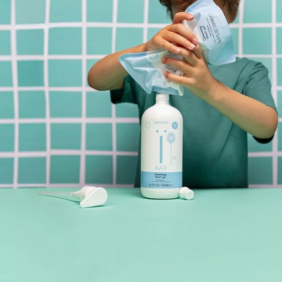 Na?f Na F Reinigende Wasgel - Navulverpakking - Baby En Kids - 500ml - Met Natuurlijke Ingredi Nten 5 Na?f Na F Reinigende Wasgel - Navulverpakking - Baby En Kids - 500ml - Met Natuurlijke Ingredi Nten - Afbeelding 5