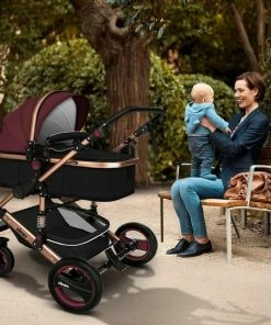 KIDUKU- 3 In 1 Combi-kinderwagen- Bordeaux- Zwart-goud- Buggy Incl. Autostoeltje-regenhoes- Inklapbaar -Zwitsal - Winkel 550x550 836