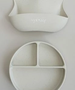 Ivy And Soof Siliconen Bord Baby | Siliconen Bordje Zuignap | Vakjesbord Antislip | Zand -Zwitsal - Winkel 550x550 86