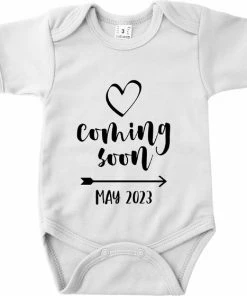 Merkloos Romper Met Tekst - Coming Soon - May 2023 - Wit - Zwangerschap Aankondiging - Mei 2023 - Zwanger - Pregnancy Announcement - Baby Aankondiging - Familie Uitbreiding - Cadeau - Babykleding