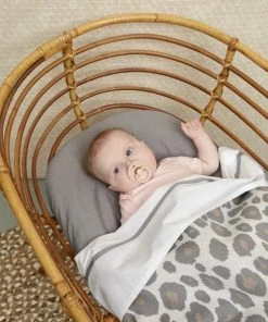 Meyco Panter Velvet Ledikant Deken - Neutral - 100x150cm -Zwitsal - Winkel 550x588 9