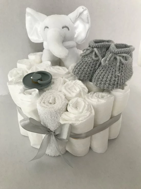 Baby Kraamkado's Luiertaart Small Rammelaar Neutraal | Kraamcadeau | Babyshower | Kraamfeest 1 Baby Kraamkado's Luiertaart Small Rammelaar Neutraal | Kraamcadeau | Babyshower | Kraamfeest