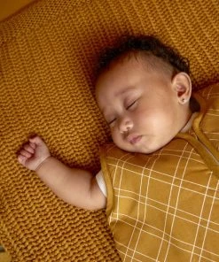 Meyco Double Diamond Winter Baby Slaapzak Gevoerd - 70 Cm - Honey Gold 7 Meyco Double Diamond Winter Baby Slaapzak Gevoerd - 70 Cm - Honey Gold -Zwitsal - Winkel 550x825 97
